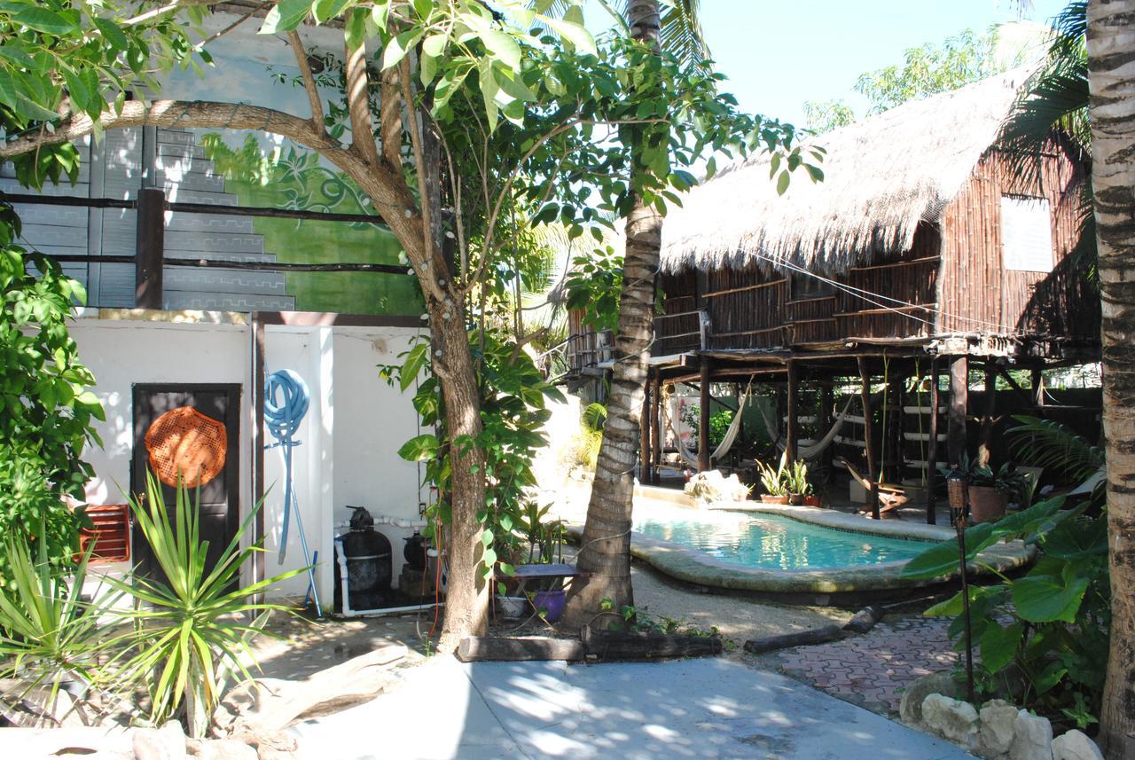 Lobo Inn Tulum Bagian luar foto